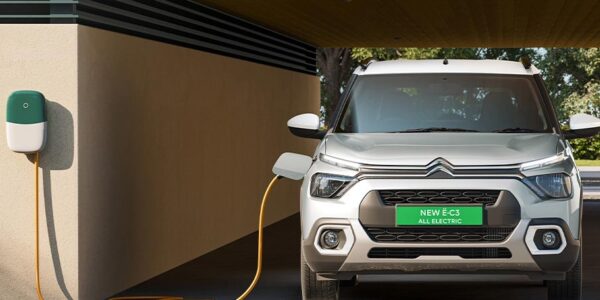 Cetron eC3 with 4 EV CAR