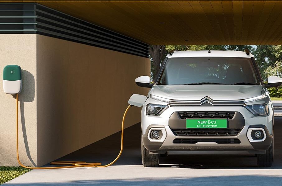 Cetron eC3 with 4 EV CAR